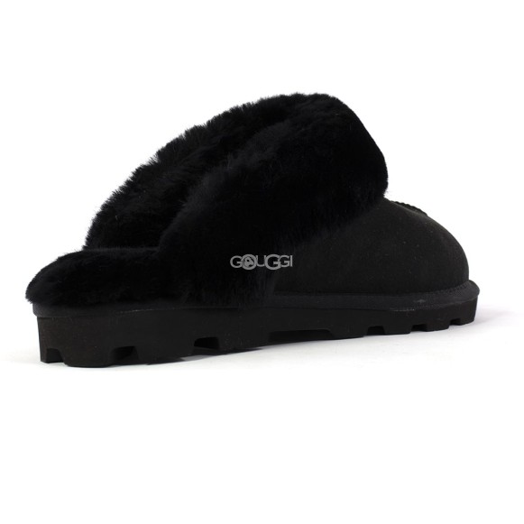 UGG Slippers Scufette Black