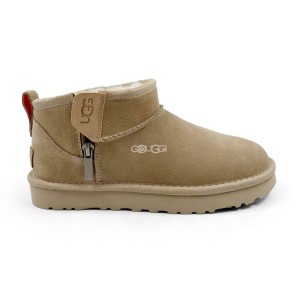Ugg Women&#039;s Ultra Mini Sand Zip